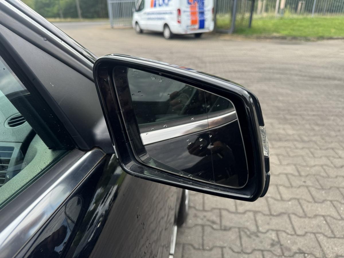 Mercedes C Klasse 204 original Au&szlig;enspiegel rechts elektrisch anklappbar 197 Obsidianschwarz Bj.2009